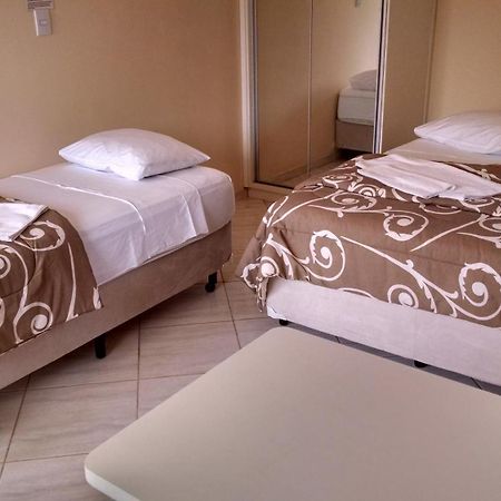 Aries Apart Hotel Bauru Oda fotoğraf